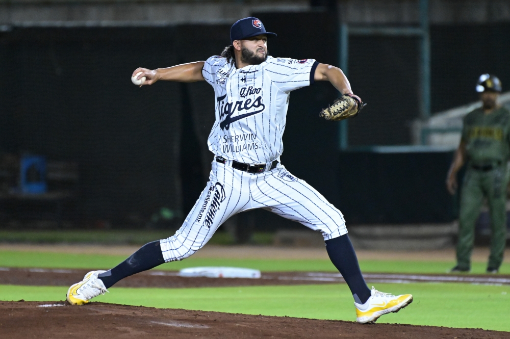 Electrizante primer choque del Cl&aacute;sico de Fieras