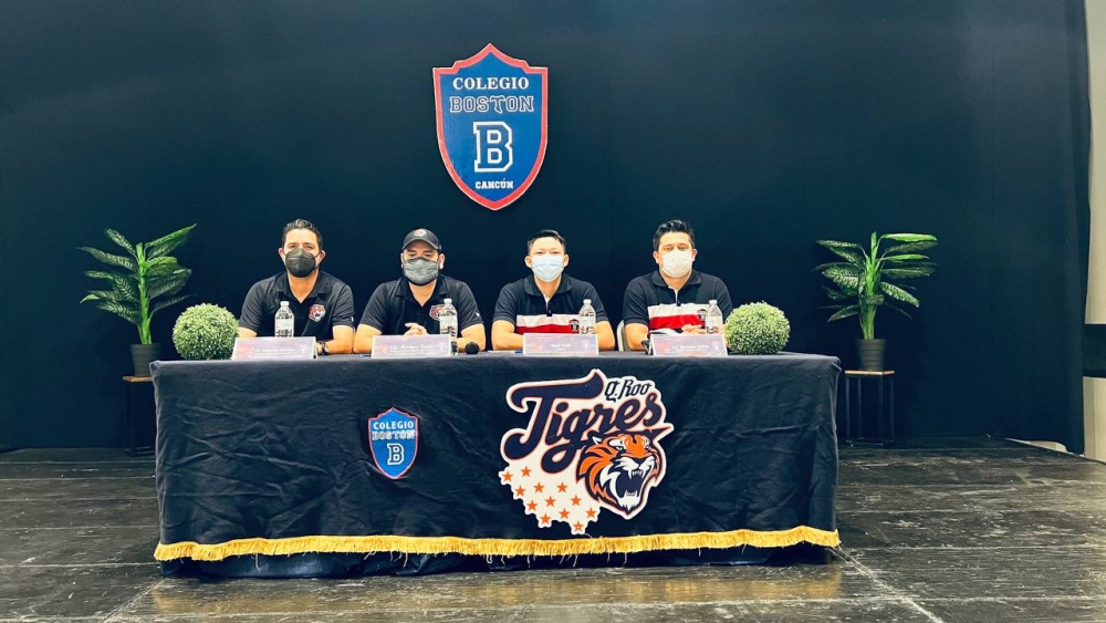 Tigres y Colegio Boston firman su primer joven pelotero