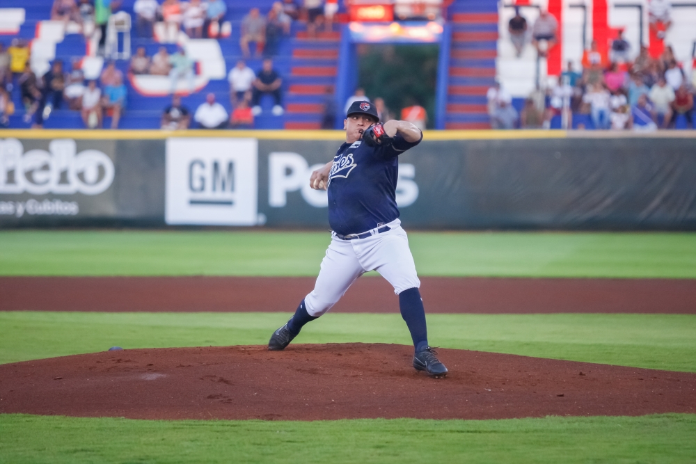 Solano y Luis Iván nominados a pitcher del año en LMP 