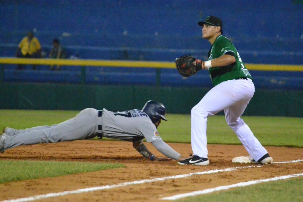 Tigres asegura serie y ve cerca el boleto directo a playoffs 