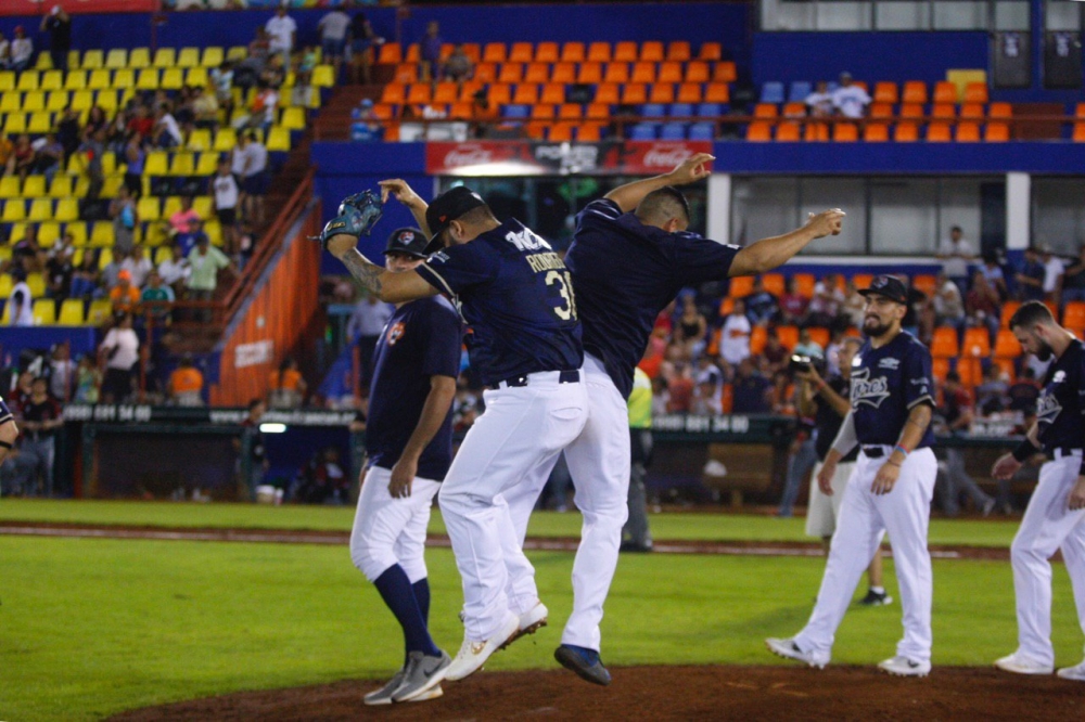 Tigres gana con emboscada de Wilfredo Boscan 