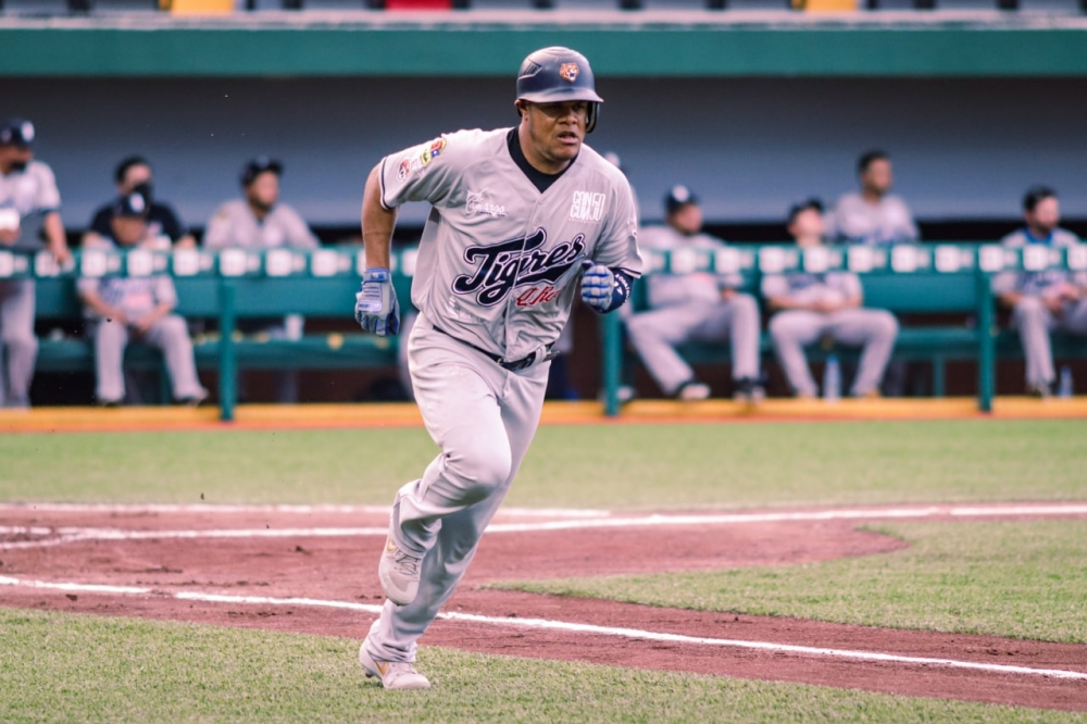 Tigres gana y empata la serie en Veracruz 