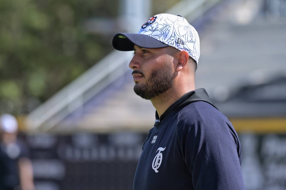 Día 3: Los lanzadores bengalíes listos para empezar a soltar el brazo