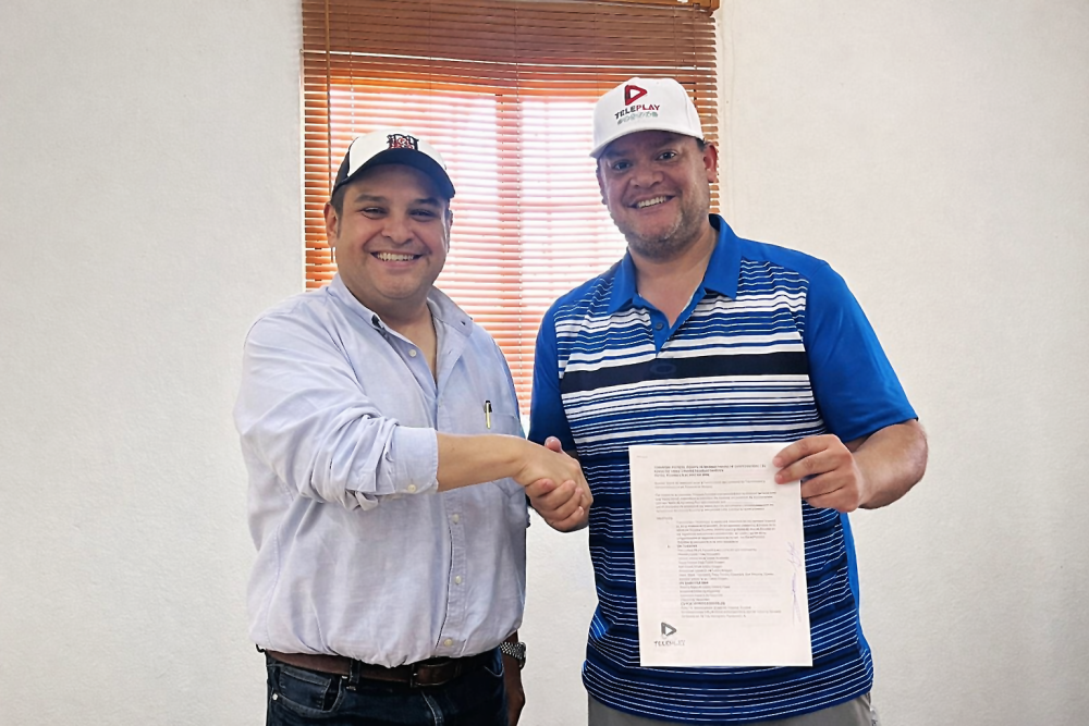 Tigres y Teleplay firman alianza hist&oacute;rica