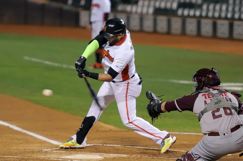 Alexis Wilson y Germán Revilla campeones con Tomateros en LMP