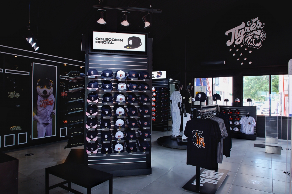 Apertura de la renovada TigerShop