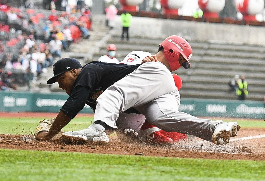 Tigres y Diablos salen parejos de la Ciudad de México