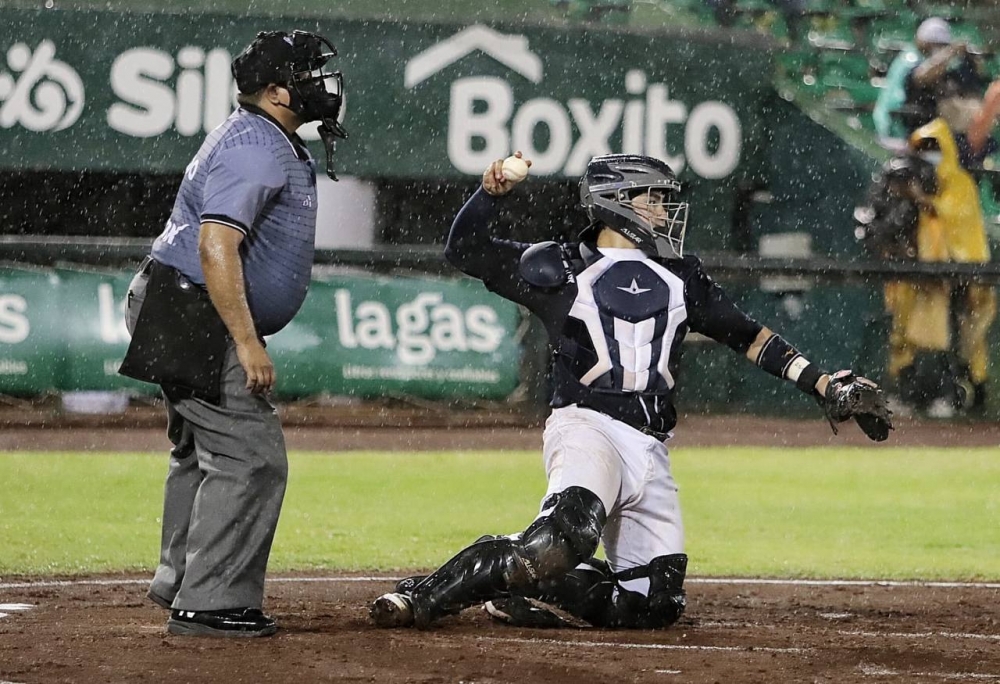 Diablos pega primero en el Kukulcán